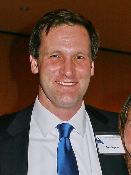 Michael Signer 4698313775 o (1)