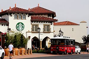 Outlets @ San Clemente (41925262694)