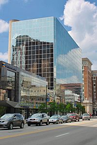 PNC Bank Building Grand Rapids.jpg