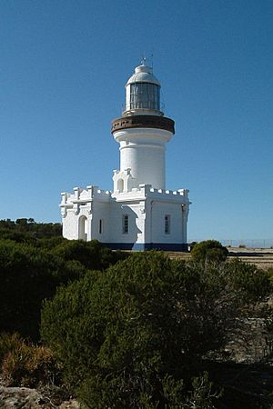 Point Perpendicular Lighthouse.jpg