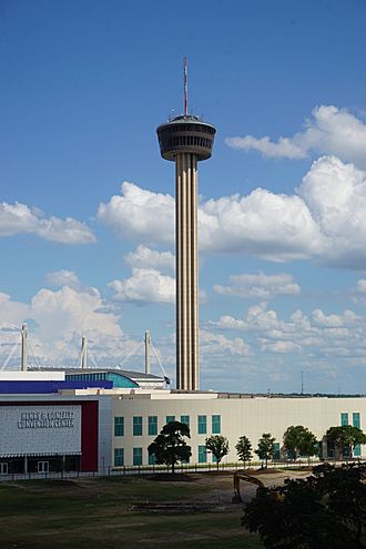 San Antonio May 2018 8 (Tower of the Americas).jpg