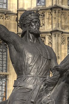 Statue of Richard I, Westminster - close-up