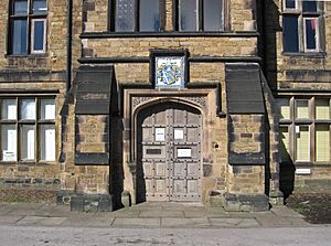 Staveley - Staveley Hall - front entrance
