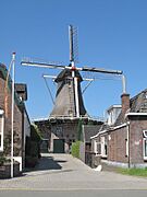 Veenendaal, stellingmolen de Vriendschap RM511611 foto2 2012-05-27 10.51