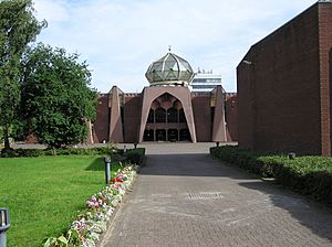 Wfm glasgow central mosque front