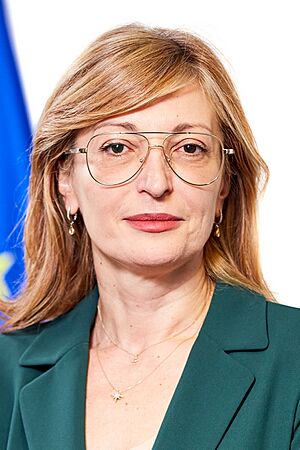 Zaharieva EC Portrait 2024 (cropped).jpg