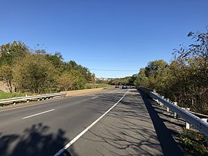 2018-10-18 16 35 55 View east along Virginia State Route 7 (Harry Byrd Highway) just west of New Cut Road (Virginia State Route 719) in Round Hill, Loudoun County, Virginia
