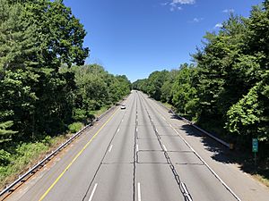 2021-06-16 10 21 30 View west along the westbound lanes of Interstate 80 from the overpass for Union Brick Road in Blairstown Township, Warren County, New Jersey