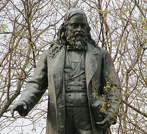 Albert Pike memorial statue