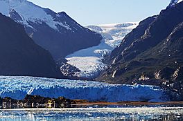 Amalia Glacier (47461801572).jpg