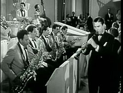 Artie Shaw with his band in Second Chorus