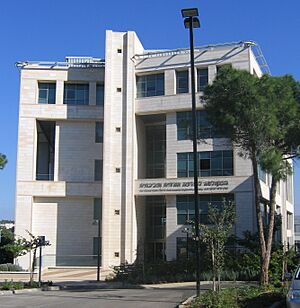 Civil and Enviornmental Engineering Faculty Technion