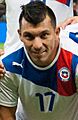 Gary Medel Footballteam of Chile - Spain vs. Chile, 10th September 2013 (cropped)