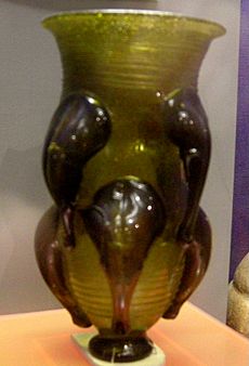 Glass beaker from Broomfield 013