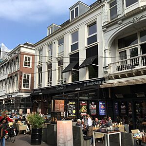 House where Gabriel Fahrenheit died in 1736, at Plein square, The Hague; img01