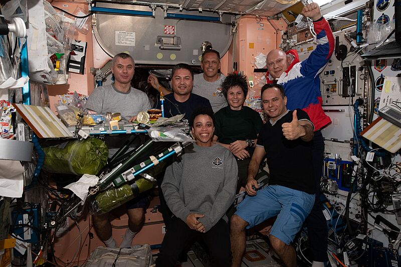 Iss067e043370