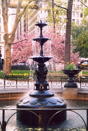 Madison Square Park fountain