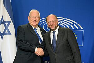 Martin Schulz with Reuven Rivlin in the European Parliament (1)