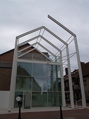 Poole Museum Entrance