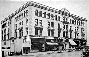 Seattle - Globe Building 1905