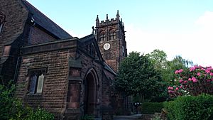 St Peter's Church, Woolton, Liverpool.jpg