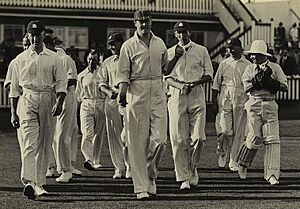 StateLibQld 1 233112 English cricket team at the test match held in Brisbane, 1928, cropped