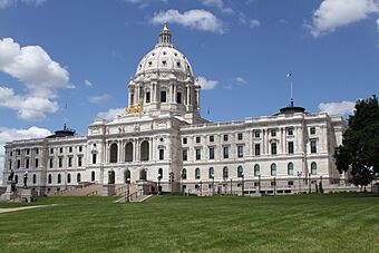 State Capitol with new Minnesota State Flag 11.jpg