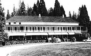 Wawona Hotel