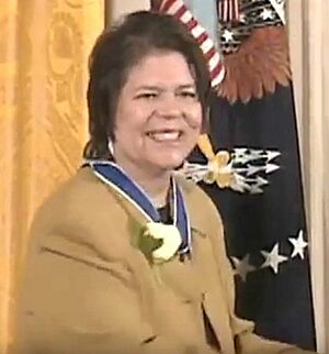 Wilma Mankiller 1998 (cropped)