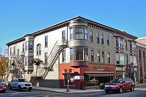 83 S Main Chambersburg