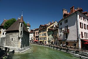 Annecy-palais2