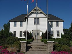 Aurora's city hall