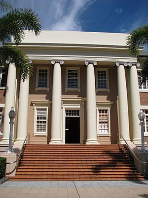 Brisbane Central Technical College (former) (2008).jpg