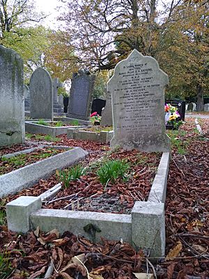 Edward H Sayers grave 1