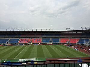 Estadio de Bata (15896733814)