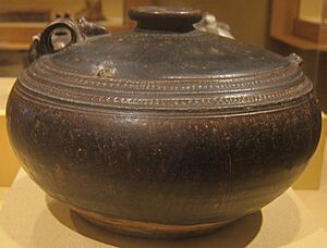 Ewer from Cambodia, Angkorian era, 12th century, glazed stoneware, HAA