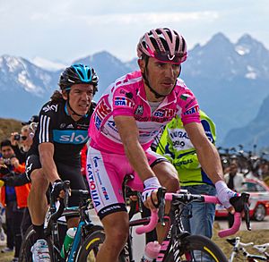 Giro d'Italia 2012, giau 140 rodriguez uran (17600510399)