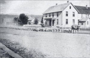 HiramLeavittHome1877