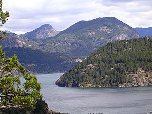 LAGO LACAR