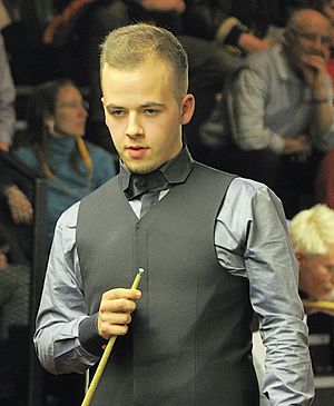 Luca Brecel at Snooker German Masters (Martin Rulsch) 2014-01-29 01