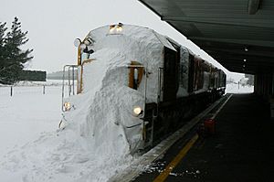 Midland Line, New Zealand, in snow