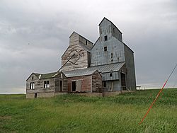 An old grain elevator in Almont