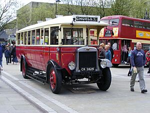 Ribble bus 295 (CK 3825), Bolton Victoria Square bus rally, 2 May 2009 (2)