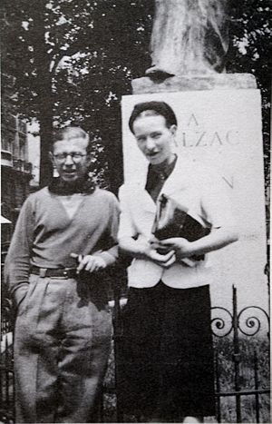Sartre and de Beauvoir at Balzac Memorial.jpg