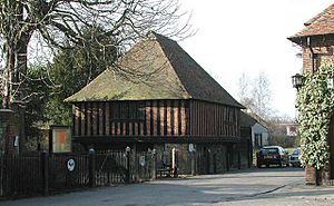 Town Hall, Fordwich, Kent.jpg