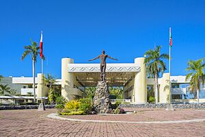 University of the Philippines Mindanao, Administration Building and Oblation Circle