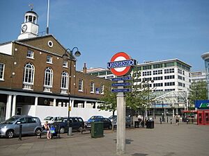 Uxbridge, High Street (2) - geograph.org.uk - 800336