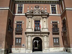 Valladolid palacio Fabio Nelli frente lou