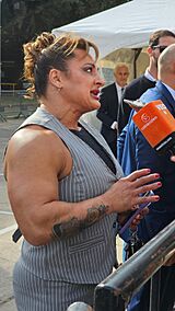 Alejandra Locomotora Marina Oliveras.jpg