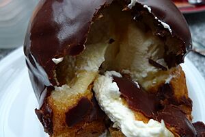Bossche bol inside